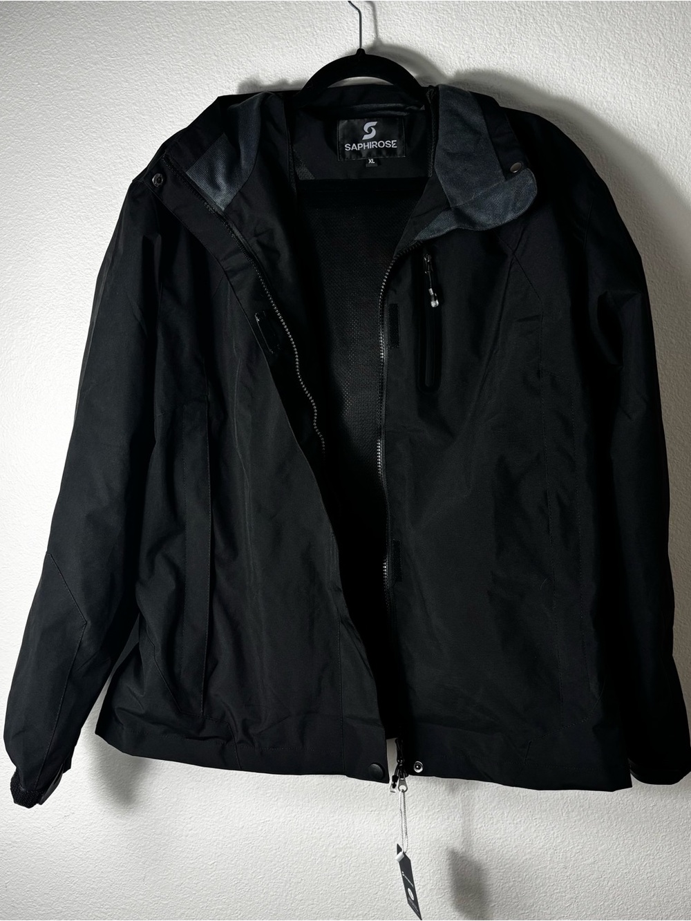 Saphirose Men’s Rain Jacket NWT Black Waterproof Hooded XL